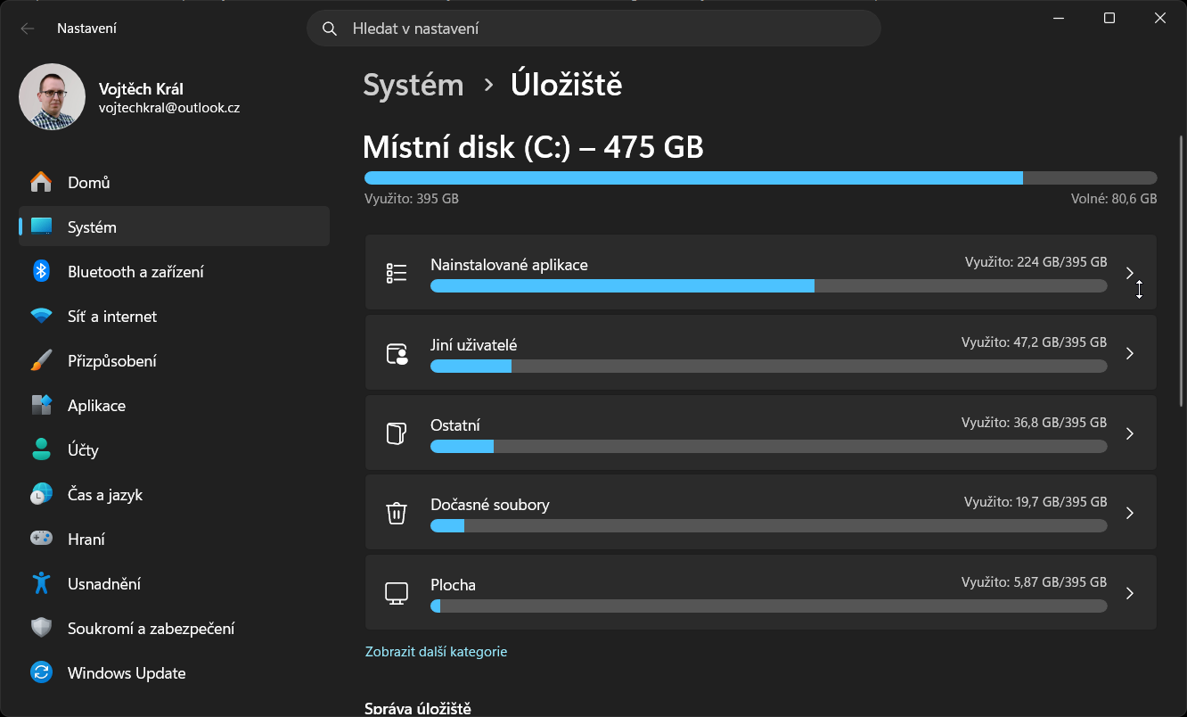 Umístění Systém => Úložiště ve Windows 11