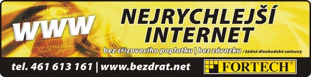 Žluto-černý Banner již zaniklé společnosti Fortech