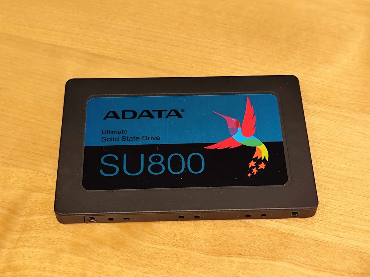 SSD ADATA SU800 scaled 1