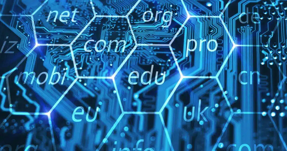 Internetove domeny