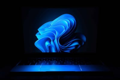 Jak jsem nainstaloval Windows 11 na nekompatibilní PC (bez TPM)