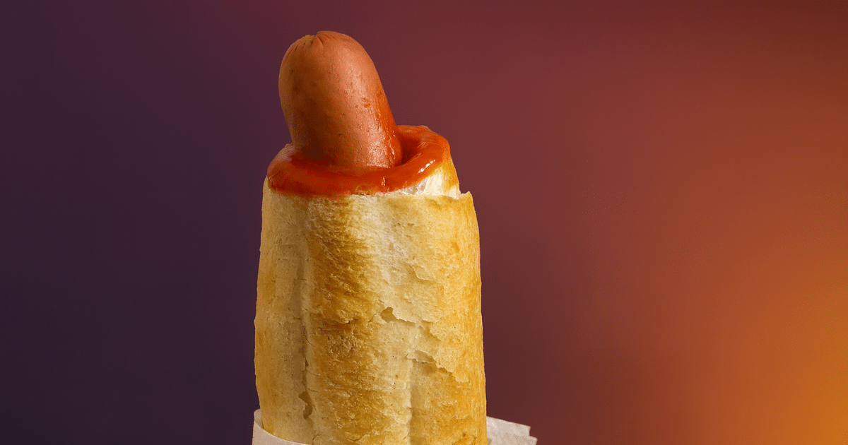 Halloweenský lampionový průvod a párek v rohlíku za 40 Kč